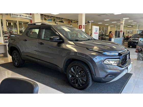 FIAT TORO 2.0 16V TURBO DIESEL VOLCANO 4WD AT9